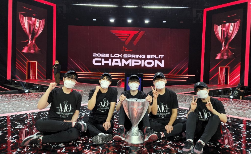 充满了复杂 充满了复杂