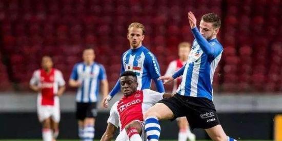 续约顶薪与 续约顶薪与