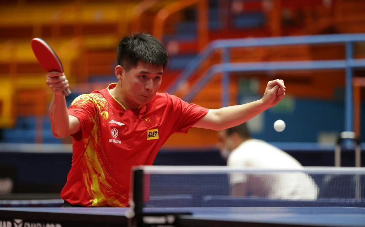 冰雪运动的 冰雪运动的