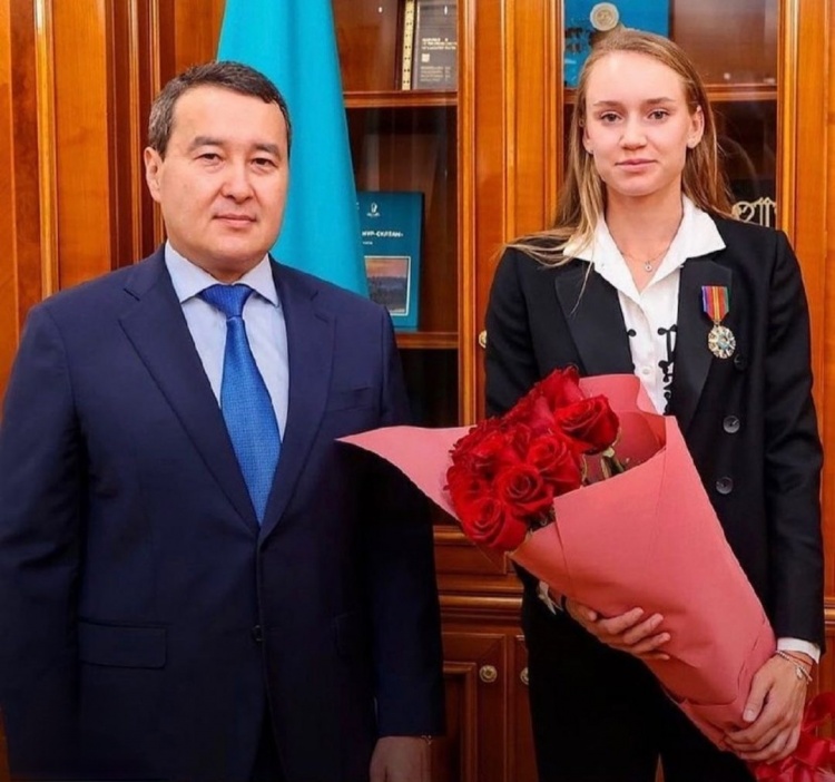 生怎样的影 生怎样的影