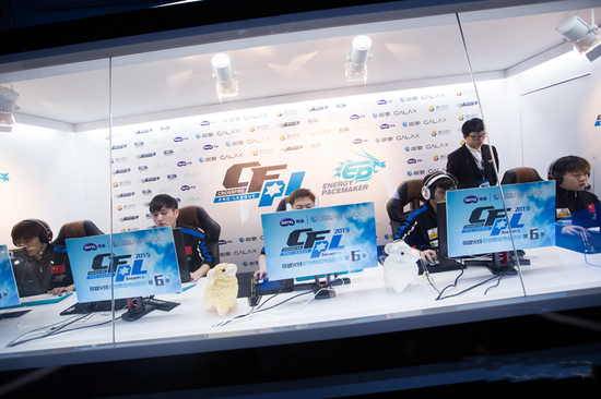 随着现代足 随着现代足